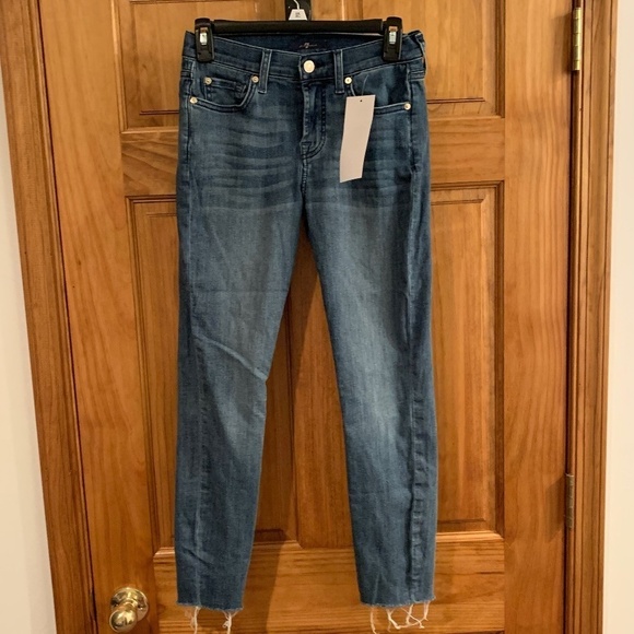 7 For All Mankind Ankle Gwenevere size 26 NWT - Picture 2 of 10